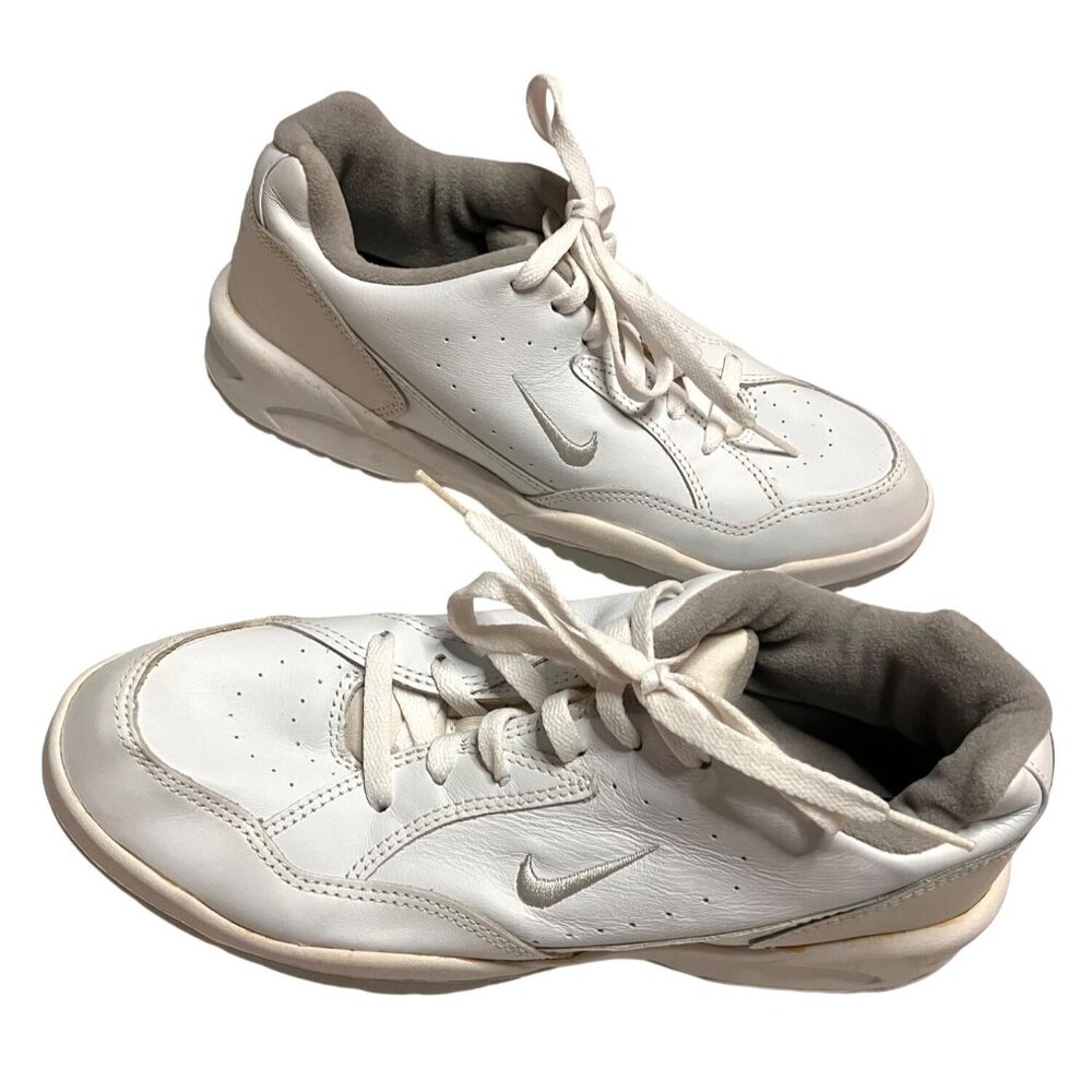 Nike Air Swoosh Golf Womens Shoes White Size 9.5 Vintage Y2K 192014-101 Ladies
